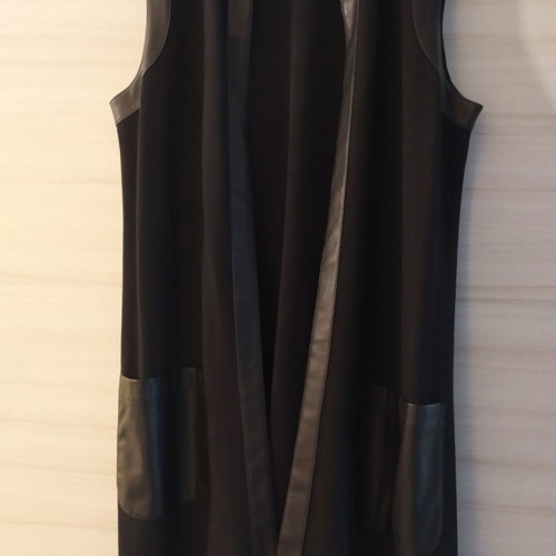 Polo Ralph Lauren long vest used, black with leather details