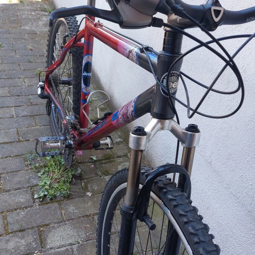 Jeep Wrangler SE Mountain Bike like new, 26 inch, disc brakes
