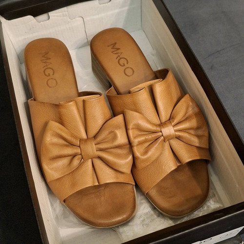 Tabba mules with heel size 37 like new