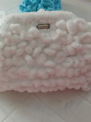 Puffy handmade knitted handbag white ice color