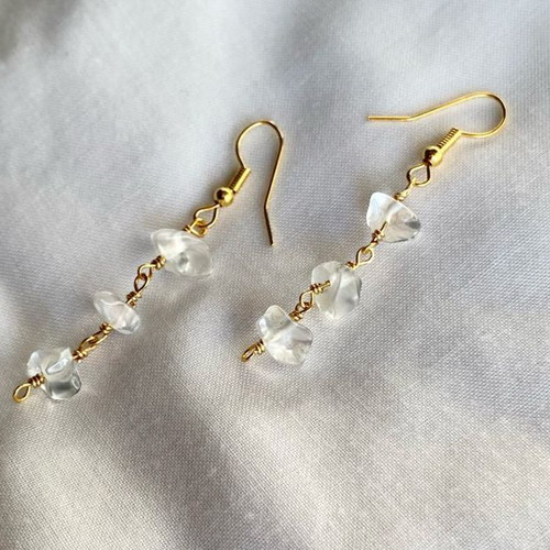 Brass earrings with glass chips, made to order, gold color