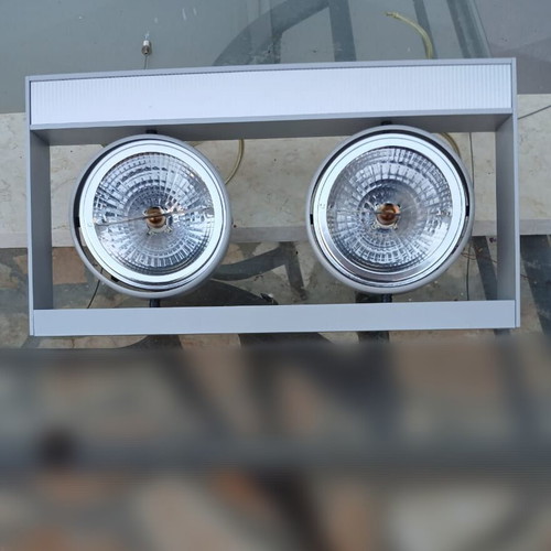 Double ceiling spotlights for display case like new with cable