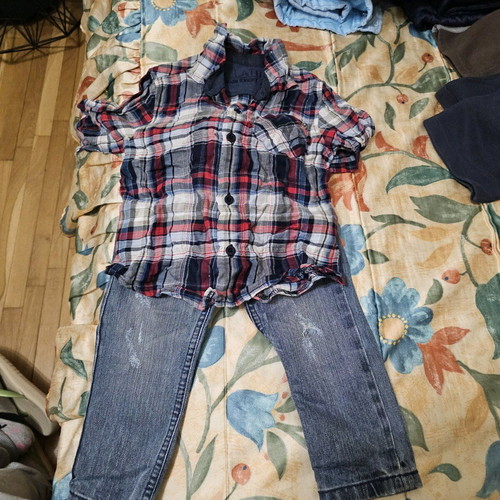 Baby clothing set used for 12-18 months boy