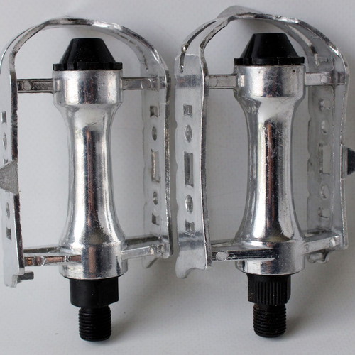 Vintage pedals for old retro road bicycle 22cm/40cm new