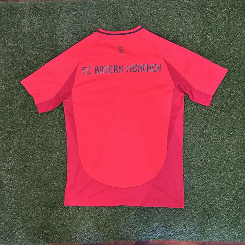 Bayern Jersey like new, official replica, size Medium
