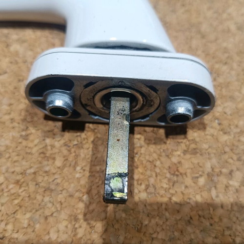 Roto aluminum or synthetic window door handle with key like new