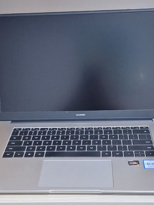 Huawei Matebook D 15 laptop with AMD Ryzen 7, 8GB RAM, 477GB storage