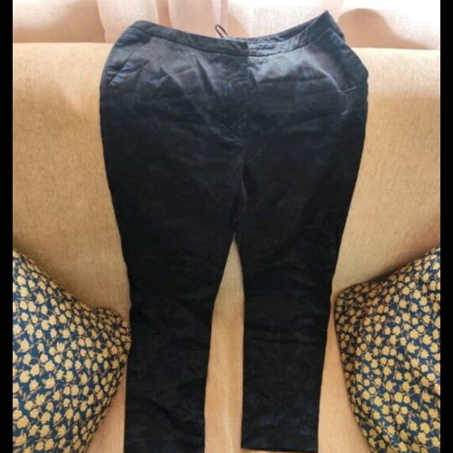 Pants like new, size XS 34 6, black and purple