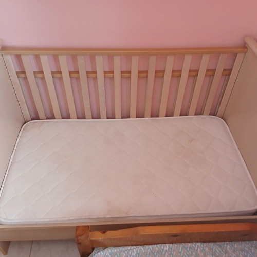 Children's bed for up to 6 years old