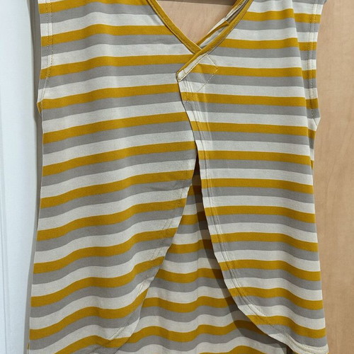 Helmi top size L like new, striped mustard, grey and white