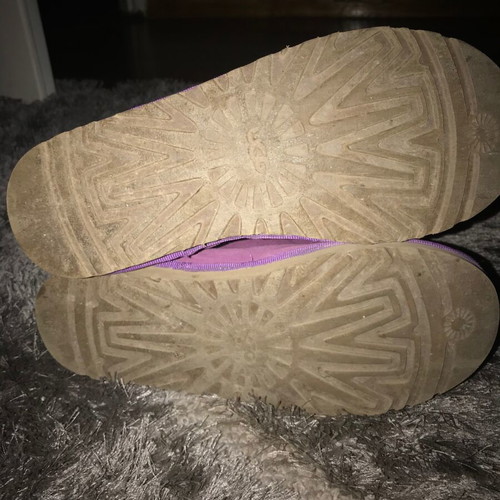 Ugg boots like new, fuchsia, size 39