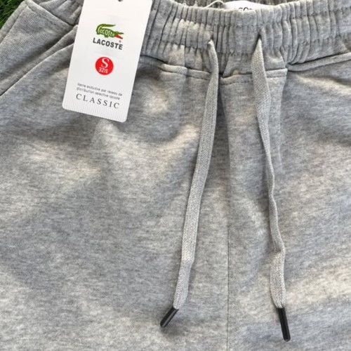 Lacoste shorts in excellent condition, size L