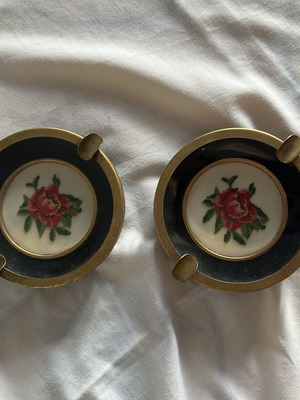Vintage ashtrays with handmade embroidery