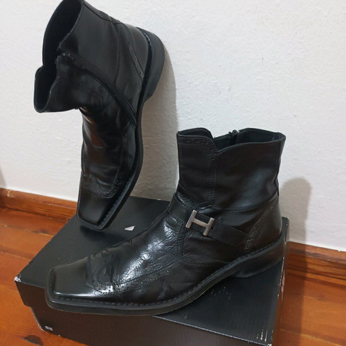 Texter leather ankle boots used, size 42, black
