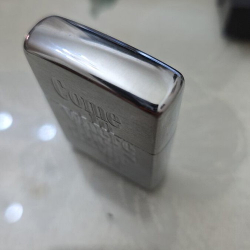 Zippo Marlboro lighter like new