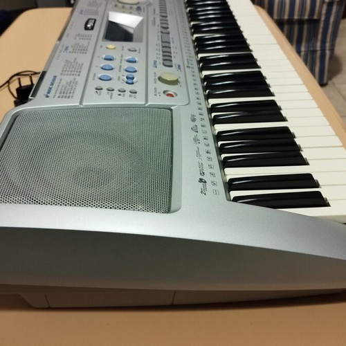 Yamaha PSR-290 keyboard like new