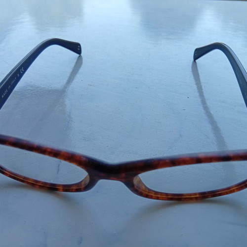 Chanel protective glasses with missing stones