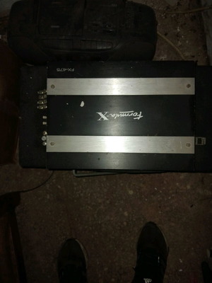 Saab with amplifier and box like new
