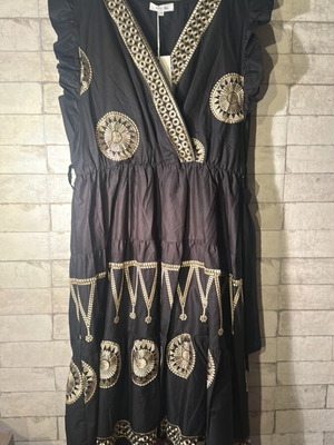 Sweet Miss embroidered black dress new with gold details, size L
