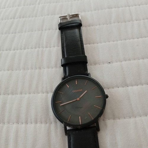 Oozoo unisex watch vintage series, like new, black leather strap