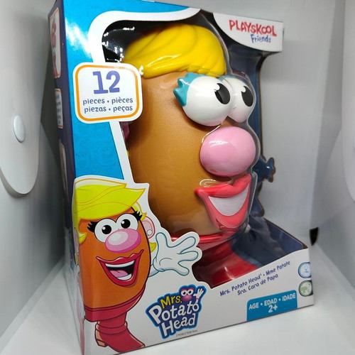 Classic Mrs. Potato Head Playskool Friends toy new