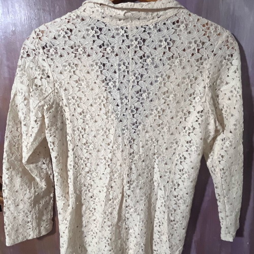 Please jacket used, size Small, beige