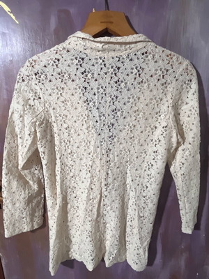 Please jacket used, size Small, beige