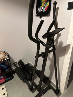 Viking Golf elliptical used for home fitness