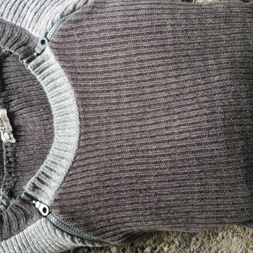 Combo's Knit Story men's sweater L gray like new