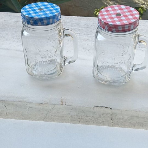 Glass jars with screw lids, set of 2