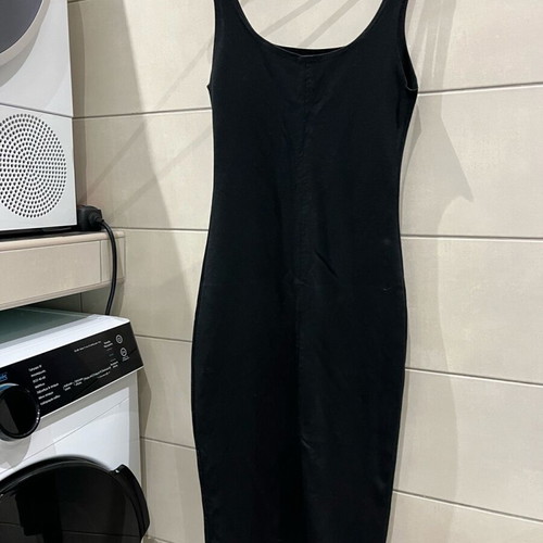 Midi black dress Zara Small like new