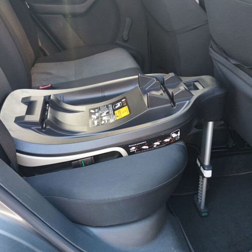Premaman i-Prim i-Size Baby Car Seat with Isofix Base and Rain Cover like new