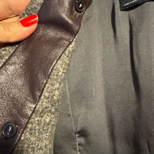Wool jacket with silk small in excellent condition, gray