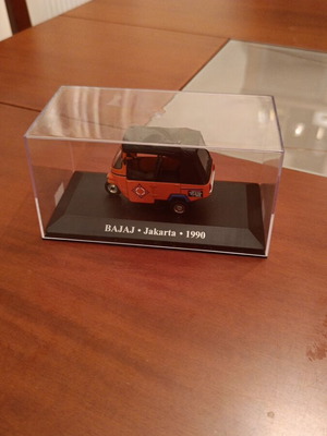 Bajaj Taxi 1/43 Scale Like New, Jakarta 1990 Diecast Model