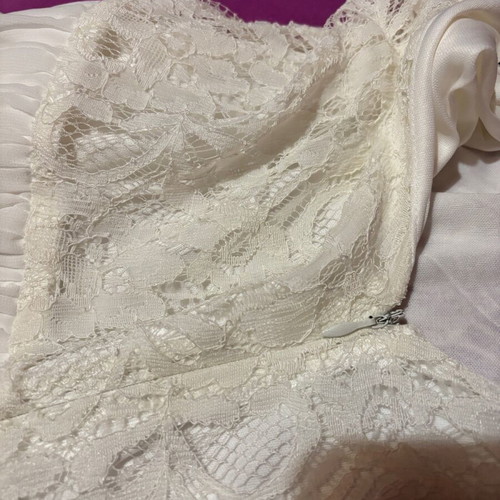 White dress with lace Angel Eye like new