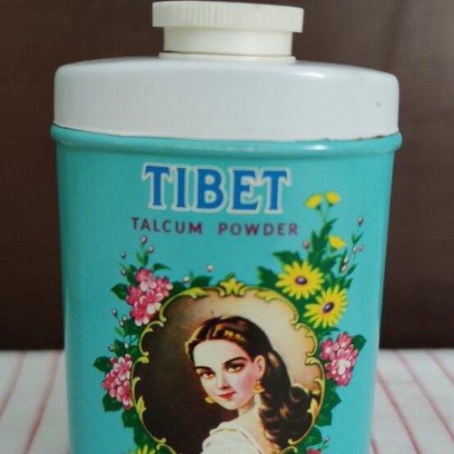 Vintage Tibet Talcum Powder Metal Tin like new, 70s
