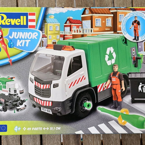 Revell Junior Kit Garbage Truck New