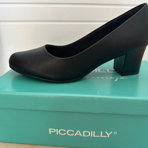 Piccadilly black anatomical pumps size 39, new