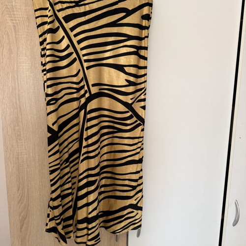 H&M midi satin skirt with elastic, used, medium