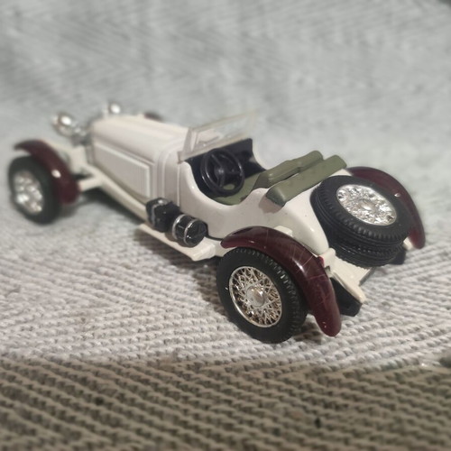 Mercedes Benz SSKL 1930 metal miniature 1:43 New Ray