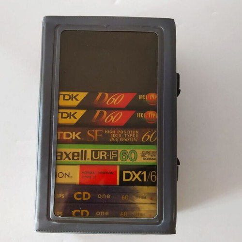 Cassette case like new with 7 cassettes from 80s-90s