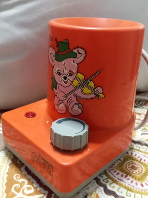 Petra Electric vintage baby bottle and food warmer with violin bear design