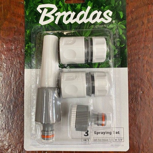 Watering set new with quick connector, gun and fitting