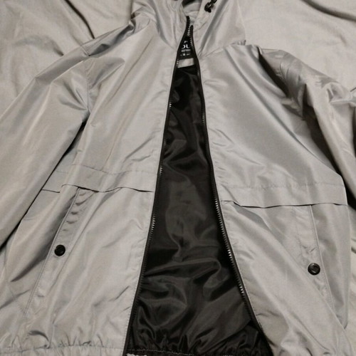 Windbreaker jacket gray like new, lightweight