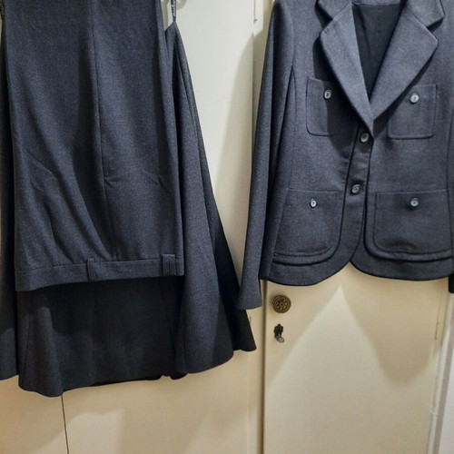 Baziana women's set like new, jacket, skirt and trousers, grey
