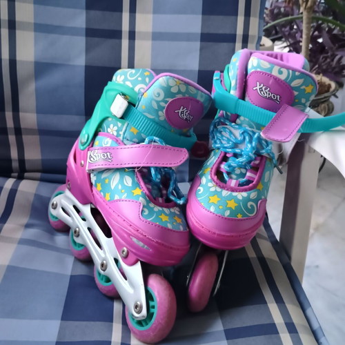 Xspot Kids Roller Skates size 31-33, like new, colorful