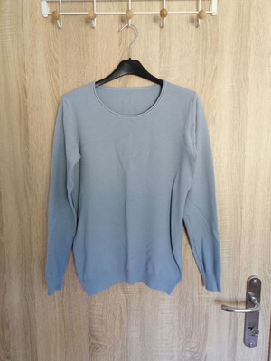 Pullover used size S-M in excellent condition