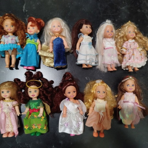 Barbie Kelly dolls used from Magic Pegasus movies, set