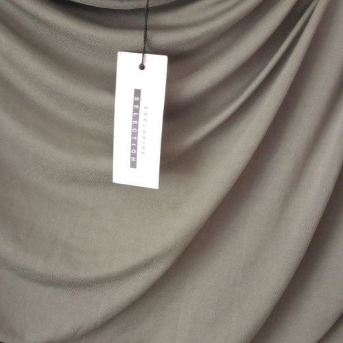 Chic Boutique Rose dress khaki new, exclusive collection