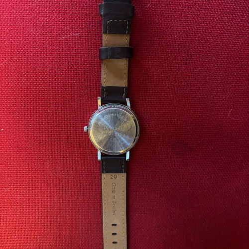 Auriol Quartz watch like new, classic minimal design